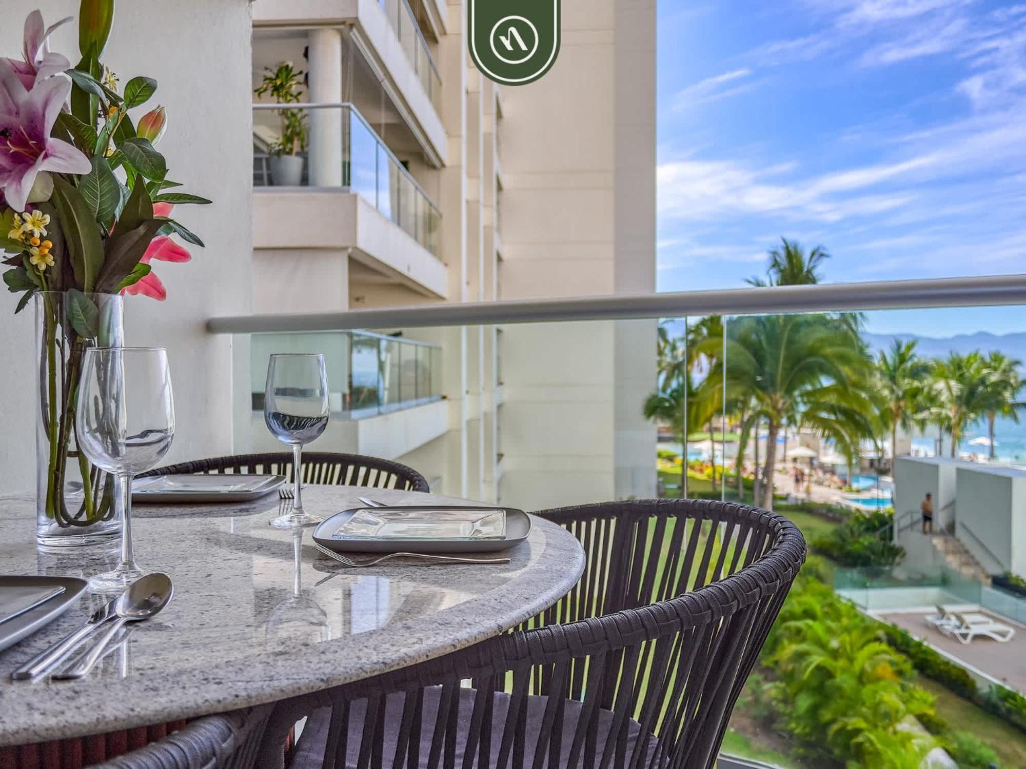 Stunning Oceanfront Condo - Pools - Beach Club Puerto Vallarta Exteriér fotografie