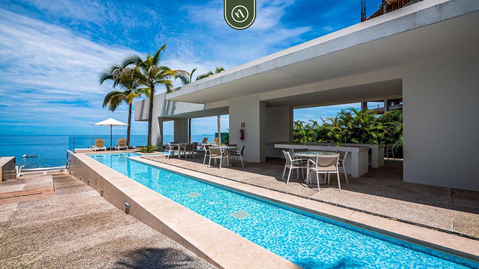 Stunning Oceanfront Condo - Pools - Beach Club Puerto Vallarta Exteriér fotografie